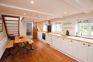 Manor Farm Cottage_Kitchen (2)- click for photo gallery